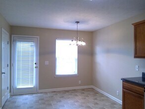 1612 London Gardens Ct in Nashville, TN - Building Photo - Building Photo
