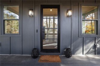 2497 Wawona Dr NE in Atlanta, GA - Building Photo - Building Photo