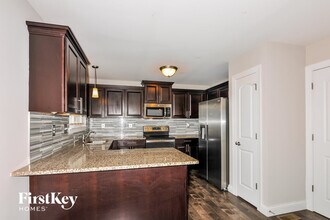 159 Hadley Grove Dr in Moscow Mills, MO - Foto de edificio - Building Photo