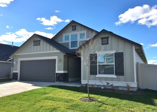 property at 6167 N Santa Rita Ave