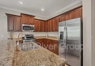 11119 Battery Park Pl in Bradenton, FL - Building Photo - Building Photo