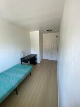 2480 Virginia St, Unit 3 in Berkeley, CA - Foto de edificio - Building Photo