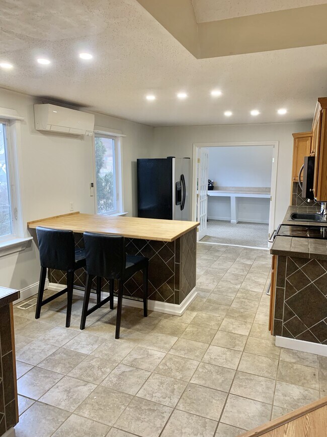 756 Stream Rd in Winterport, ME - Building Photo - Building Photo