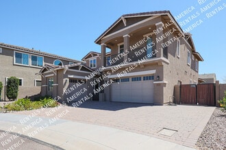 4121 E Yellowstone Pl in Chandler, AZ - Building Photo - Building Photo