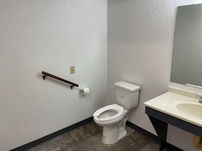 100 Robert Ave-Unit -117 in Jasper, MN - Building Photo - Building Photo