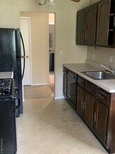 23 Doxbury Ln in Suffern, NY - Building Photo - Building Photo