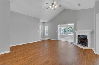 2601 Marsh Ln in Plano, TX - Building Photo - Building Photo