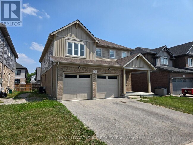 328 Julia Dr in Welland, ON - Building Photo - Building Photo