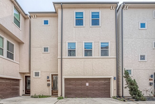 property at 1606 Parker St