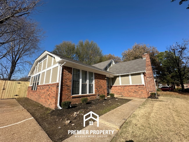 4579 Blue Willow Rd in Memphis, TN - Building Photo - Building Photo