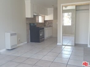 3007 Sierra St in Los Angeles, CA - Building Photo - Building Photo