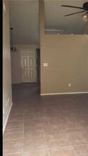 2315 W Candlelight Ln-Unit -3 in Edinburg, TX - Building Photo - Building Photo