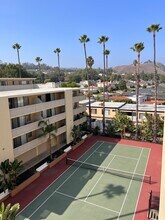 Newton Towers in Torrance, CA - Foto de edificio - Building Photo