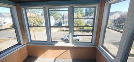 70-72-72 Windemere St in Springfield, MA - Building Photo - Building Photo