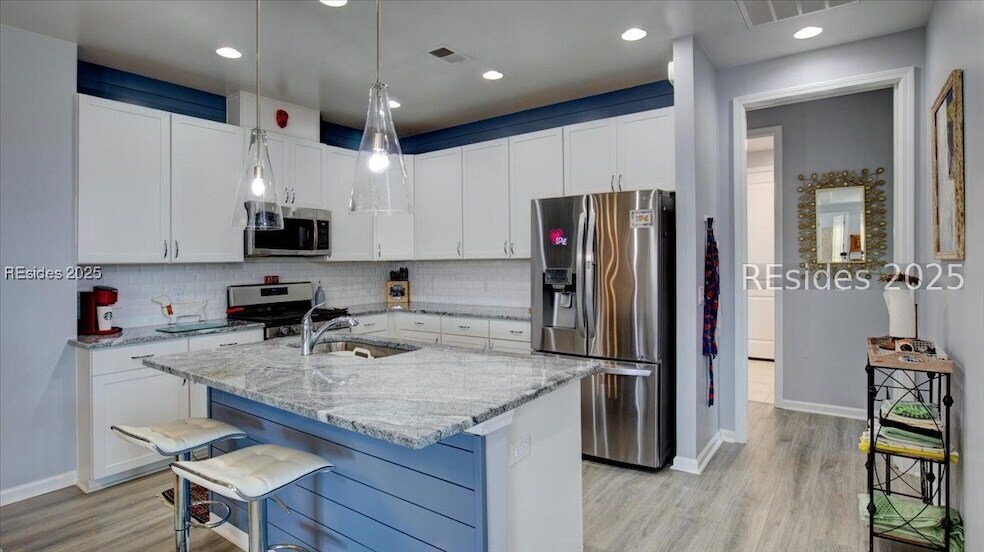 231 Flip Flop Ct in Hardeeville, SC - Foto de edificio