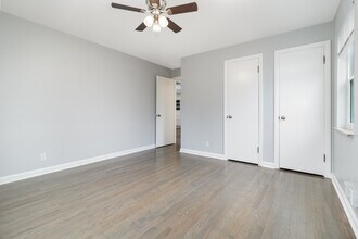 6110 Campus Ln, Unit 4 in Cincinnati, OH - Building Photo - Building Photo