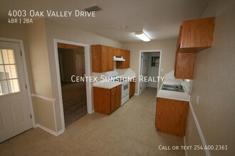 4003 Oak Valley Dr in Killeen, TX - Building Photo - Building Photo