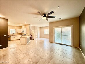 4483 Stardust Moon Ave in North Las Vegas, NV - Building Photo - Building Photo