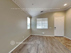 7502 Sultana Ave in Fontana, CA - Foto de edificio - Building Photo