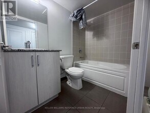 20 Meadowglen Pl in Toronto, ON - Building Photo - Building Photo