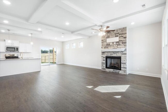1445 Dan Brown Dr in Clarksville, TN - Building Photo - Building Photo