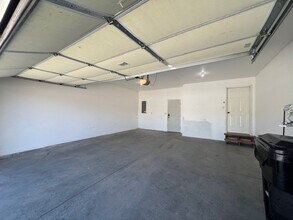 961 Northridge Dr in Rapid City, SD - Foto de edificio - Building Photo