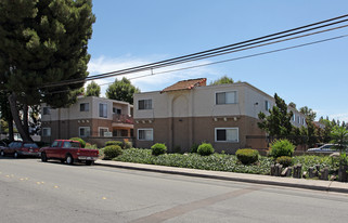 Lexington Gardens Apartments