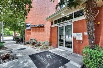 2950 McKinney Ave in Dallas, TX - Building Photo - Building Photo