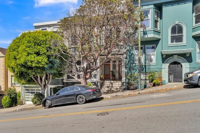 property at 4624 17th St