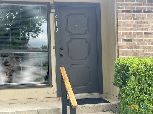property at 510 Kellys Way