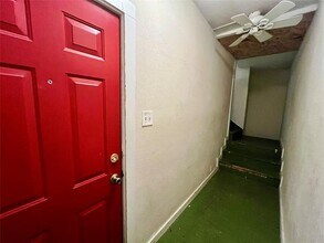 1002 Gregg St-Unit -B in Denton, TX - Building Photo - Building Photo