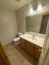 2444 Yellowstone Dr in Hastings, MN - Building Photo - Building Photo