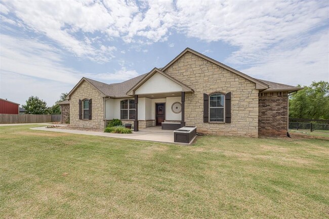 14709 Bella Maria Dr in Oklahoma City, OK - Building Photo - Building Photo