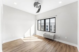 1 Flagship St in Bayonne, NJ - Building Photo