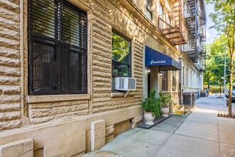 5-7 W 107th St in New York, NY - Building Photo - Building Photo