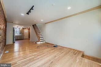 511 S Ellwood Ave in Baltimore, MD - Building Photo - Building Photo