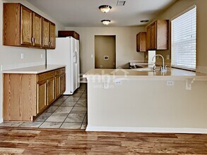 20528 March Dr in Denver, CO - Building Photo - Building Photo