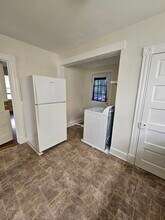 1001 Avon St, Unit A in Charlottesville, VA - Foto de edificio - Building Photo