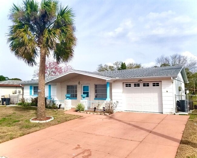 property at 10140 Glen Moor Ln