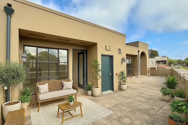 5330 College Ave in Oakland, CA - Building Photo - Building Photo