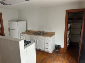 415 E Frye Ave in Peoria, IL - Building Photo - Building Photo