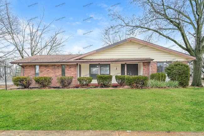 property at 2685 Cheshire Dr