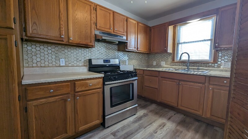 4107 Flora Ave in Kansas City, MO - Foto de edificio