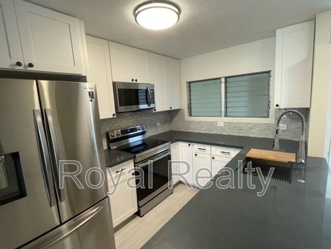 property at 469 Ena Rd