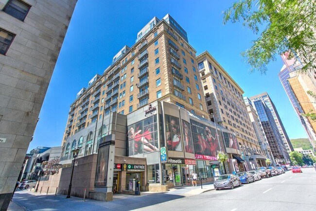 1001 Mount Royal Pl in Montréal, QC - Building Photo - Building Photo