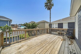 1811 21st St in Galveston, TX - Foto de edificio - Building Photo