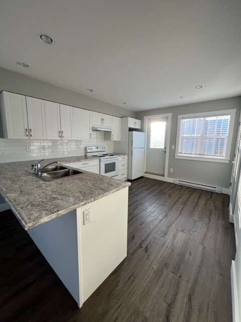 property at 11703-11102 102 St