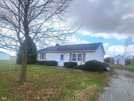 16014 E 186th St in Noblesville, IN - Building Photo