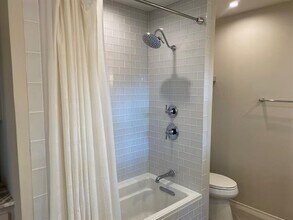 6060 Averill Way in Dallas, TX - Building Photo - Building Photo