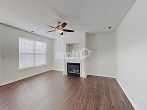 3927 Bayse Ct in Charlotte, NC - Building Photo - Building Photo